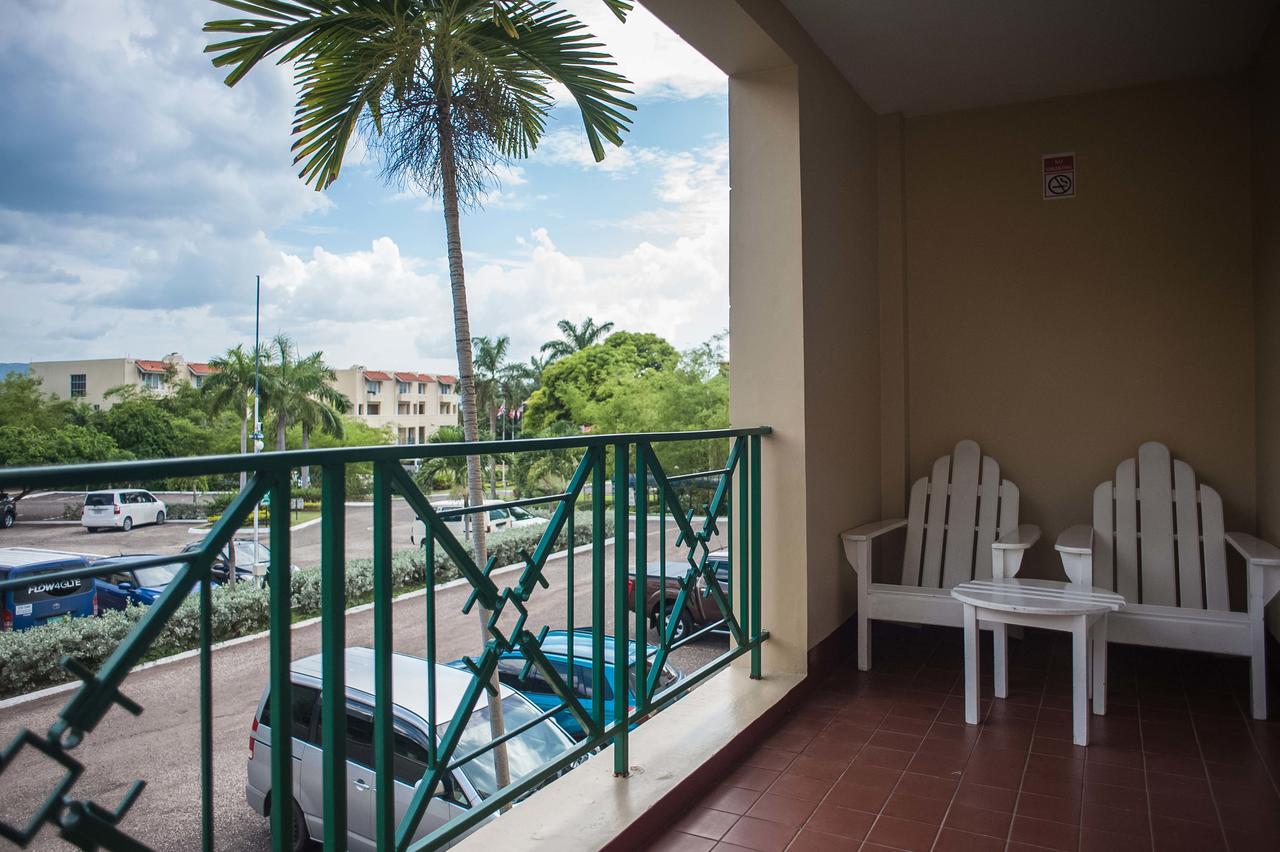 El Greco Resort Montego Bay Extérieur photo